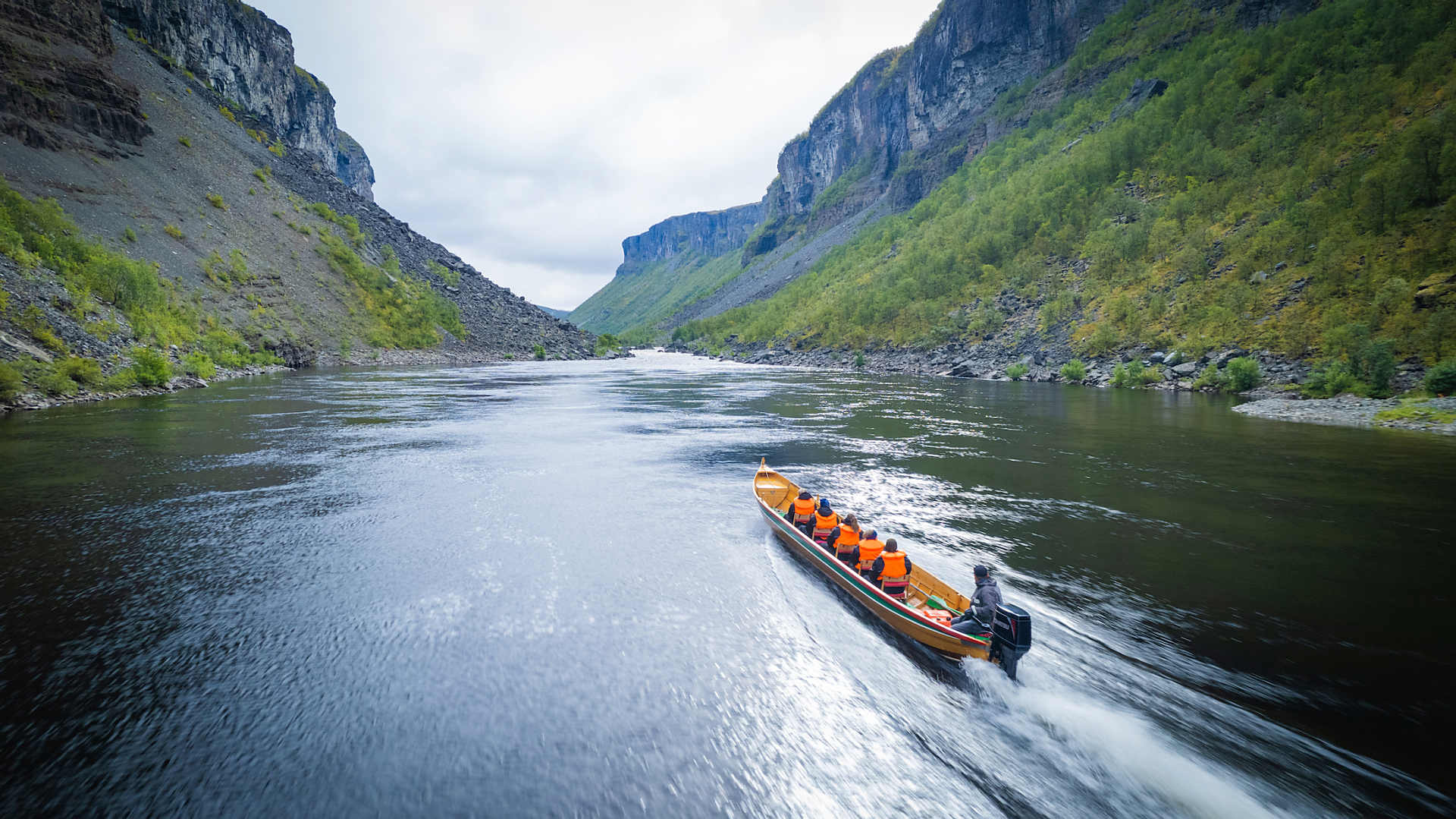 sorrisniva-elveb-t-opplevelse-til-alta-canyon